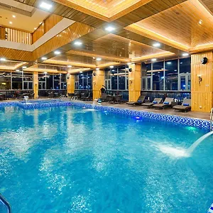 4* Hotel Nhu Minh Plaza