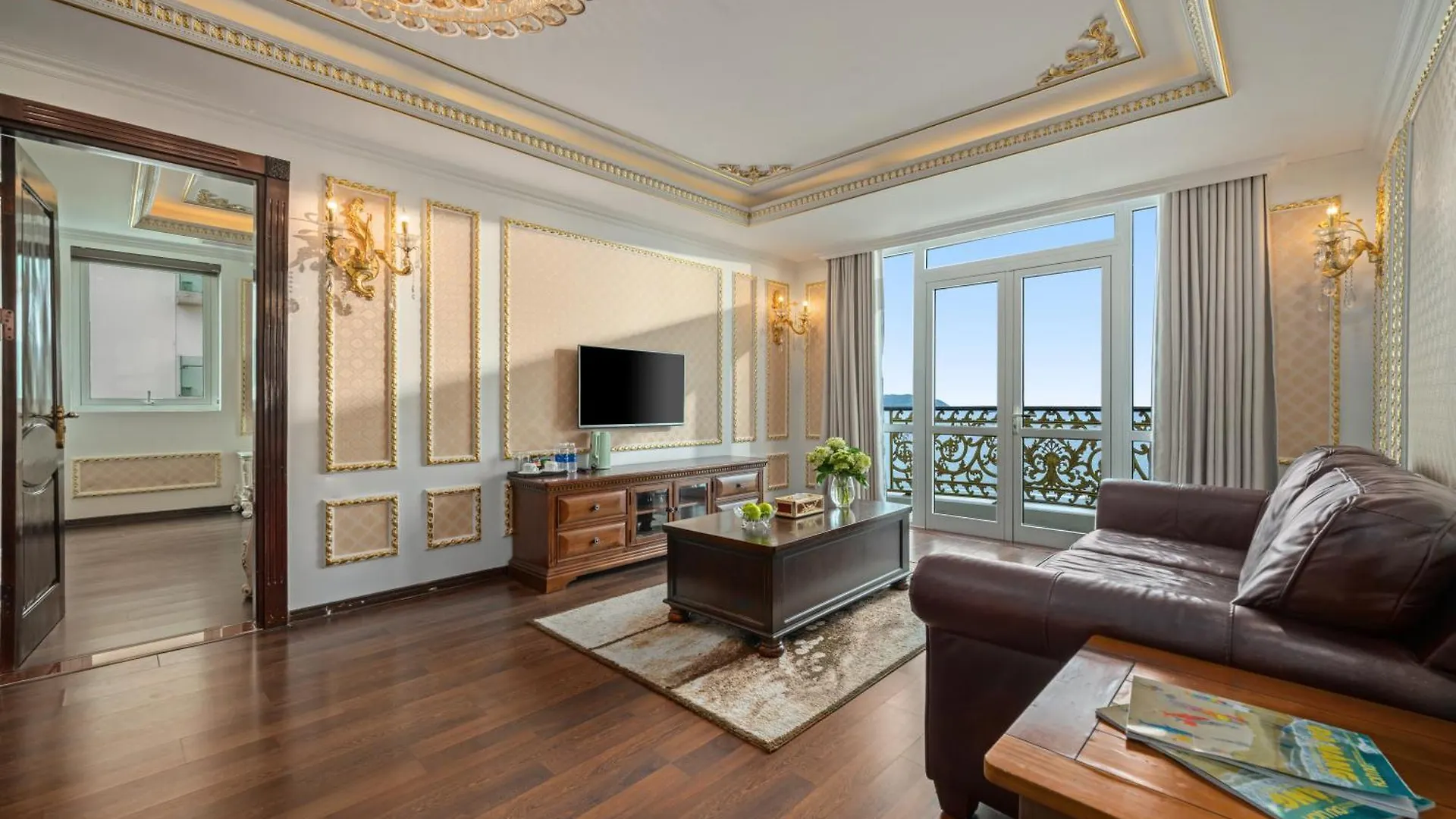 Paracel Beach Hotel Da Nang